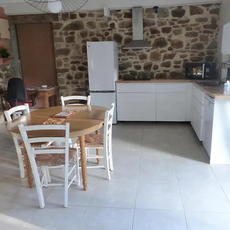 Hébergement de vacances Kerouze